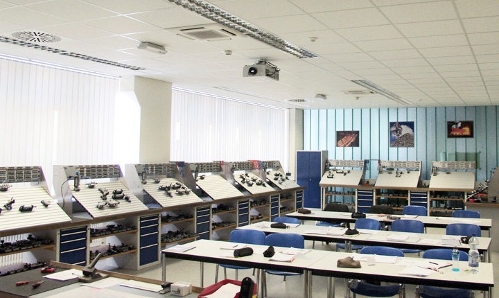 dhfittosize_1200_800__0a96e1ef54f7582f25e981dc065f55de_sag-ausbildungszentrum-elektrotechnik-2